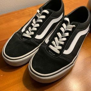 Vans, Black & White Canvas Shoes, Men’s Size 8, Women’s Size 9.5.